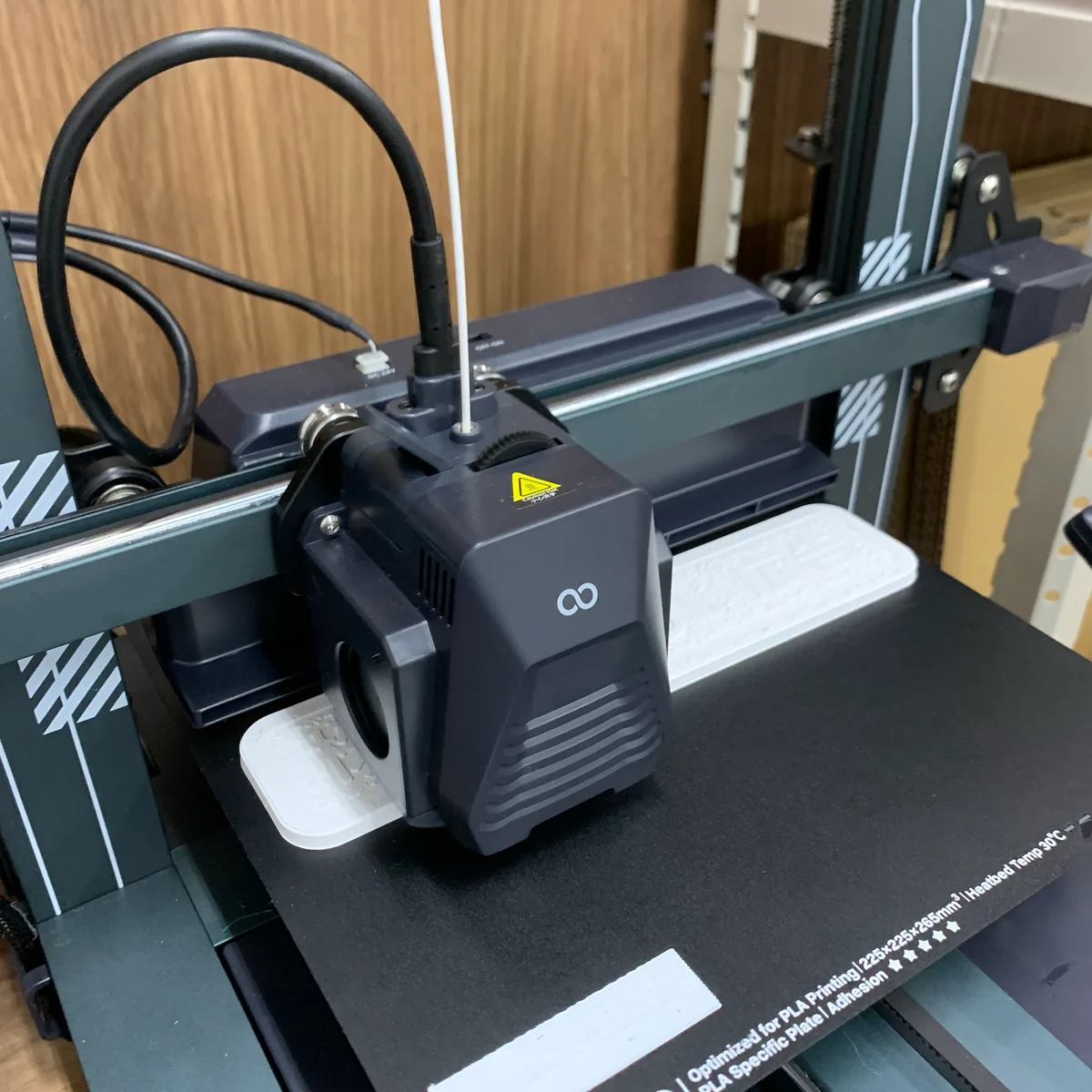 3Dプリンターで製作した小型の試作品